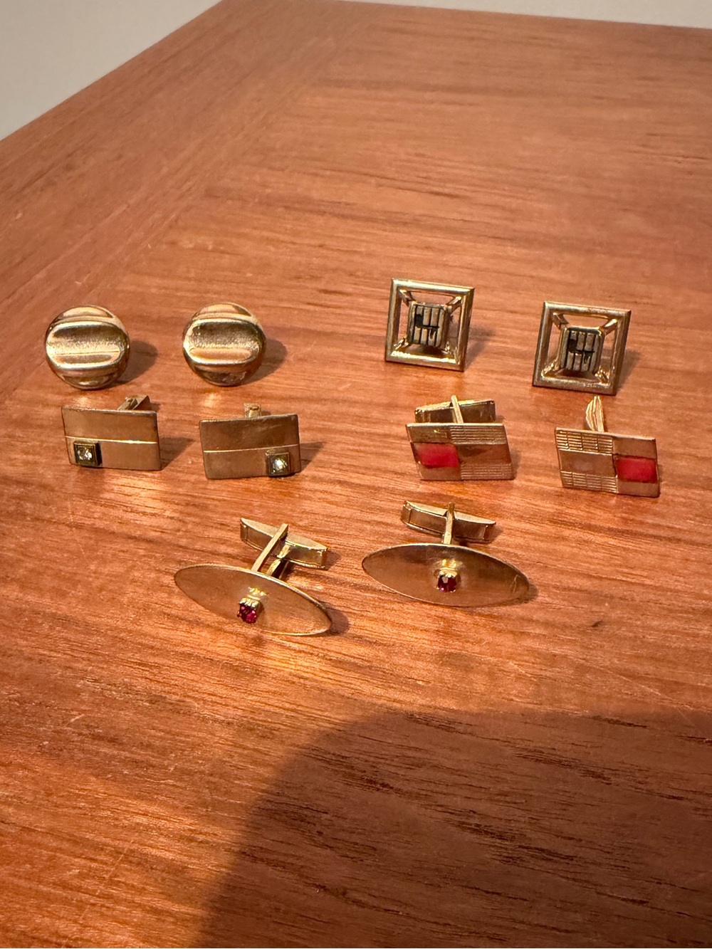 Cufflinks Vintage Men's Gold-Tone Lot of 5 Mixed Designs/Shapes